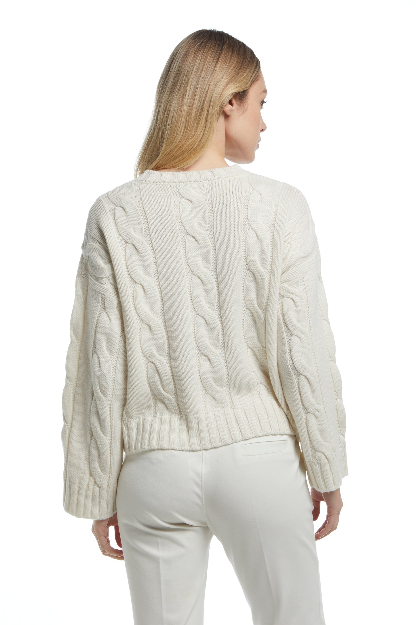 Maglia girocollo trecce over - Bianca