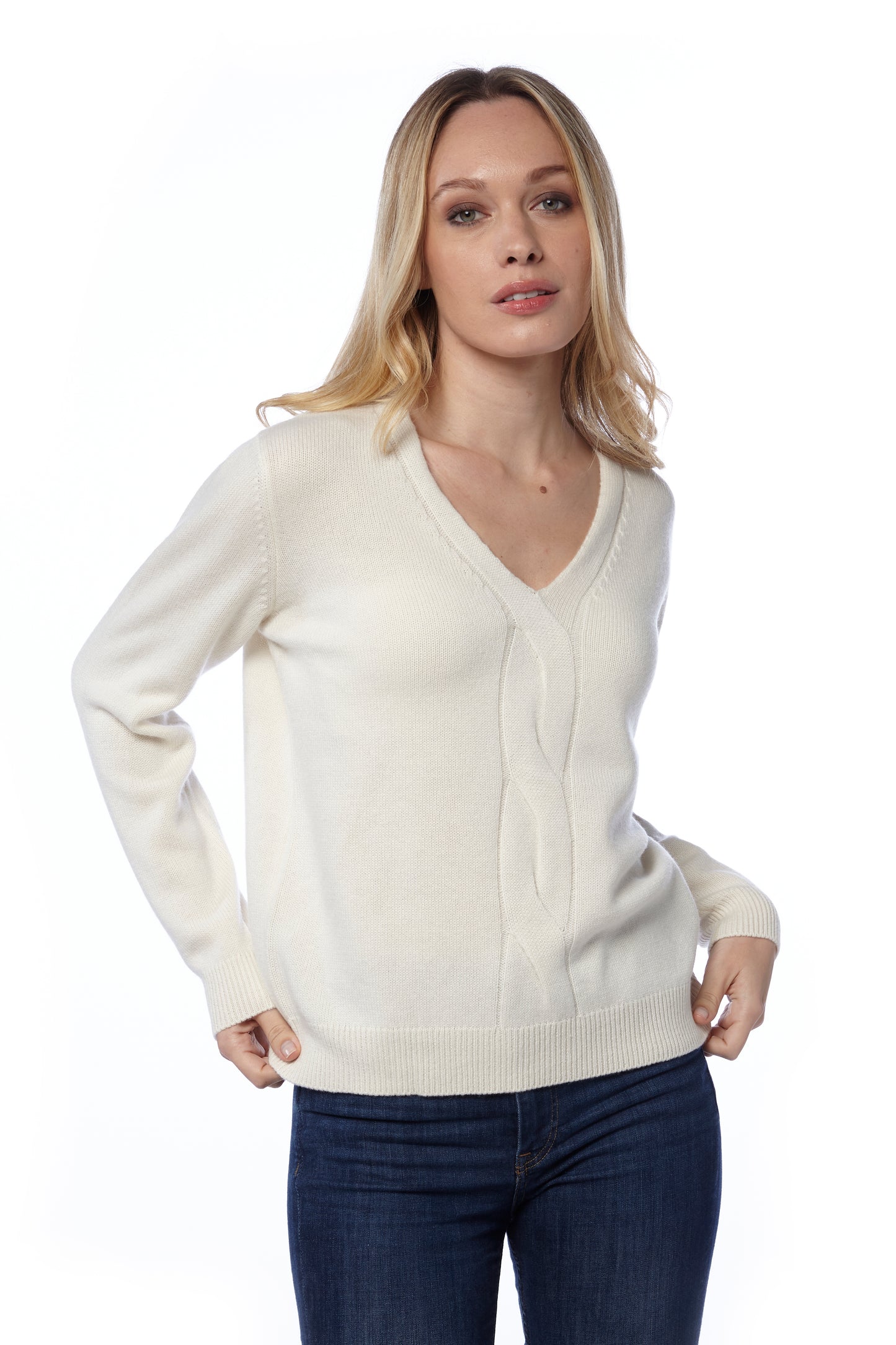 Maglia scollo a V con treccia centrale - Bianca