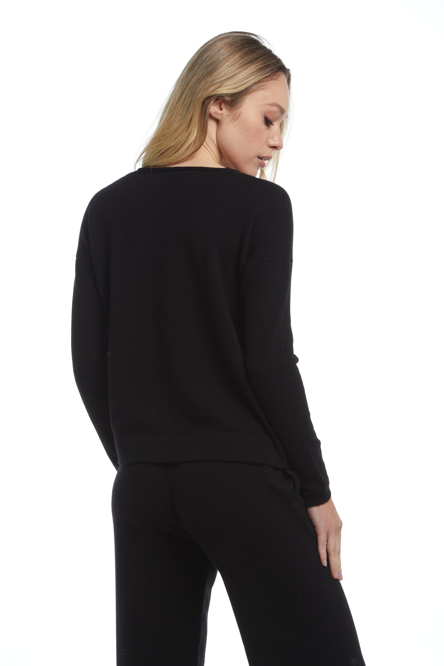 Maglia over scollo a V - Nera
